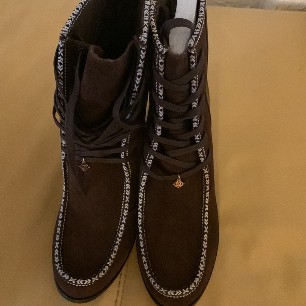 NWOT- Nanette Lepore Lace Up Boots
